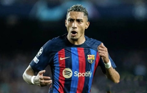 金球先生8000万可卖！阿森纳、切尔西有意，巴萨左边锋也不缺人