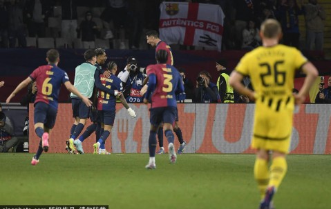 莱万回归！巴萨能否在欧冠半决赛逆转国际米兰？