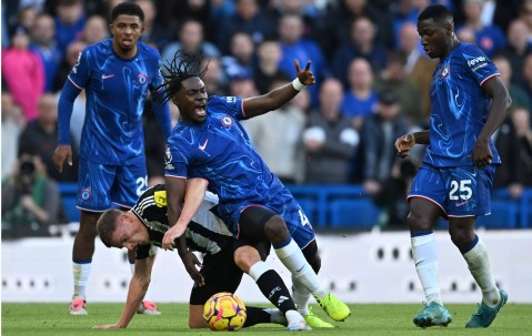 拉维亚：我渐进式恢复&amp;现在享受每场比赛 切尔西要一场一场拼