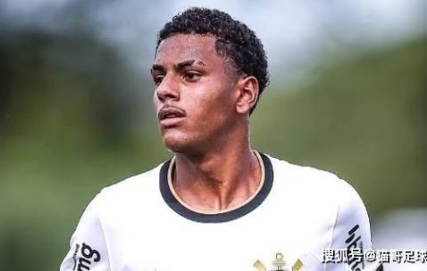 切尔西825万镑锁定巴西新星丹纳，未来阵容再添强援