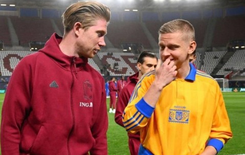 10年中场核心不退役，33岁德布劳内：我会继续踢球，还不知道去哪