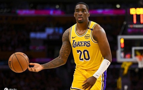 湖人已裁掉米尔顿 为签下斯玛特腾出空间