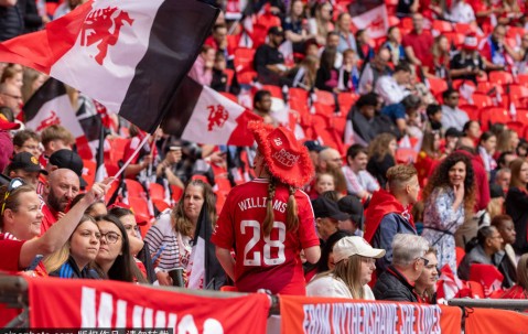 曼联2-0刺杀维拉欧冠梦！红魔末轮“回光返照”，埃梅里饮恨老特拉福德！