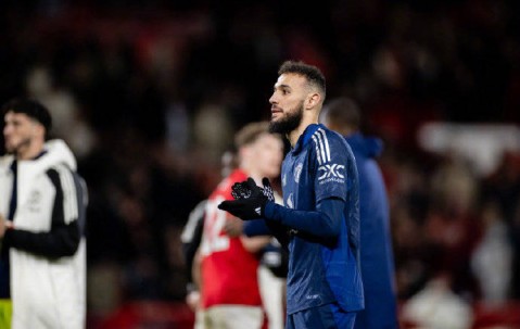 阿莫林警告曼联陷入“滕哈格式困境”，球队面临欧战与联赛两难抉择