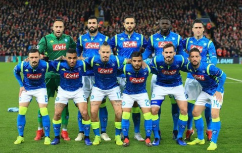 周一002 意甲 博洛尼亚VS那不勒斯：历史对决与未来预测