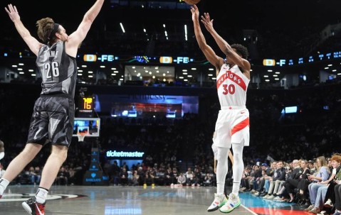 莫格博17+11+7 猛龙8人得分上双胜篮网