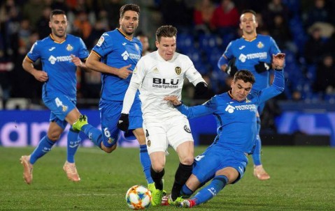 西甲关键战：西班牙人能否突破保级困境？