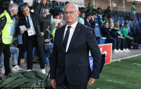 73岁补锅匠再显神通！罗马3-1掀翻AC米兰，欧冠末班车还有戏？