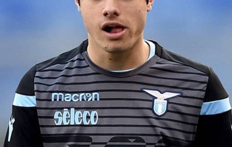 狼王曾经还是小鹰内托出自布拉加青训，他曾在意甲拉齐奥踢球